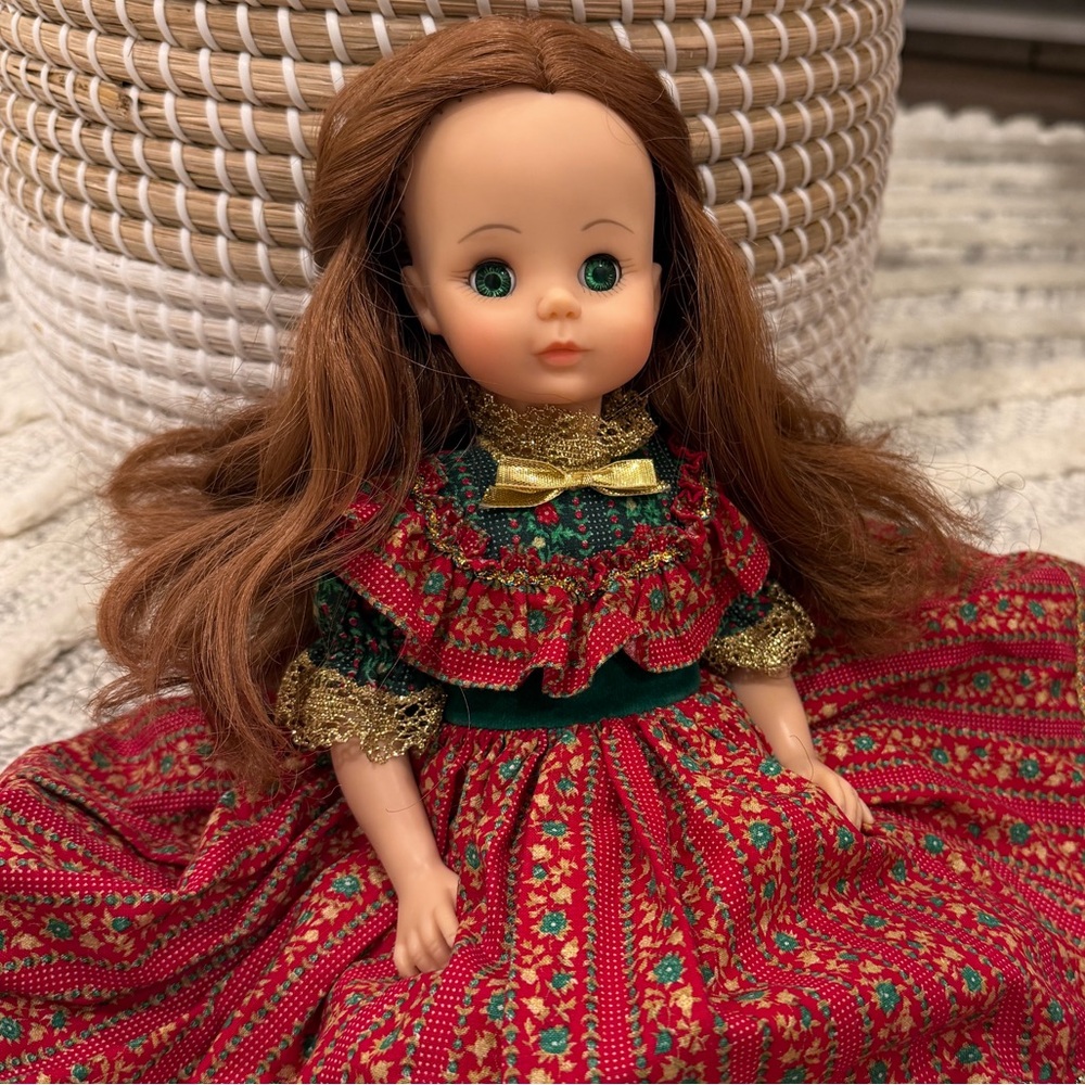 Vintage Madame Alexander Country Christmas 1964 Doll, Auburn Hair, Green Eyes